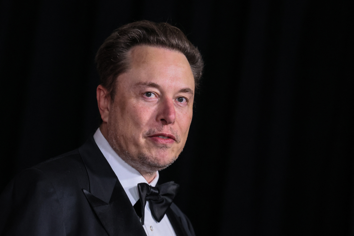 Elon Musk Secures Top Spot Among World’s Richest Individuals