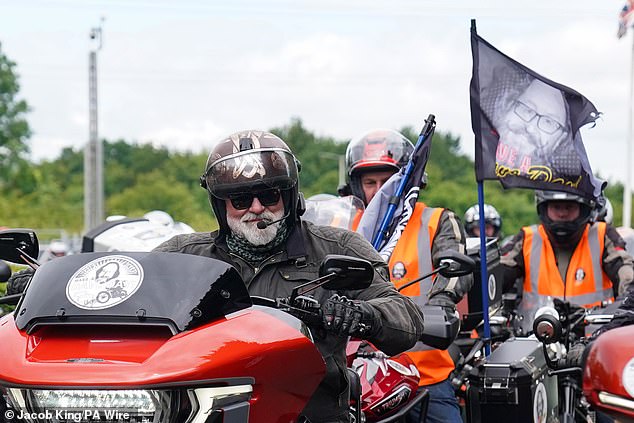 Thousands Ride from London to Cumbria in Tribute to Late Hairy Biker Dave Myers