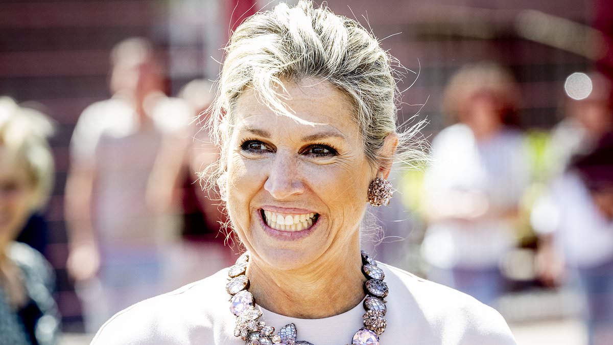 Queen Máxima Enlivens Zevenbergschen Hoek with Vibrant Community Engagement and Fashionable Presence Amidst Discussions on Village Revitalization in North Brabant