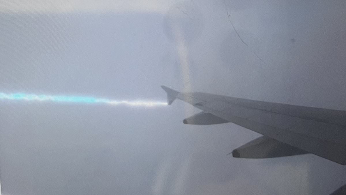 British Airways Flight Diverts to Gatwick After Being Struck by Lightning Near Heathrow