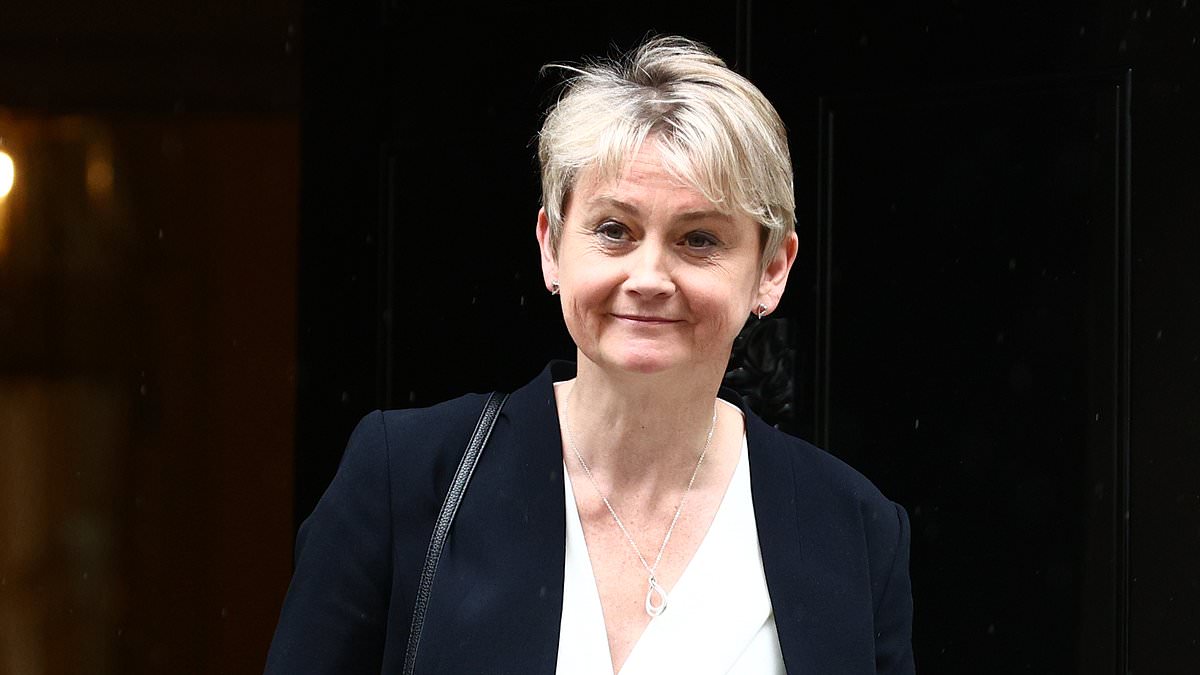 Home Secretary Yvette Cooper announces new counter-terrorism laws to tackle Channel crisis in the UK