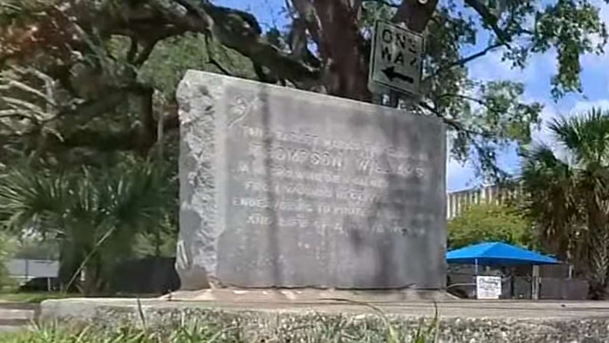 Jacksonville’s Unusual Historical Find: Hero Thompson Williams’ Grave Embedded in Sidewalk Near Emmett Reed Park