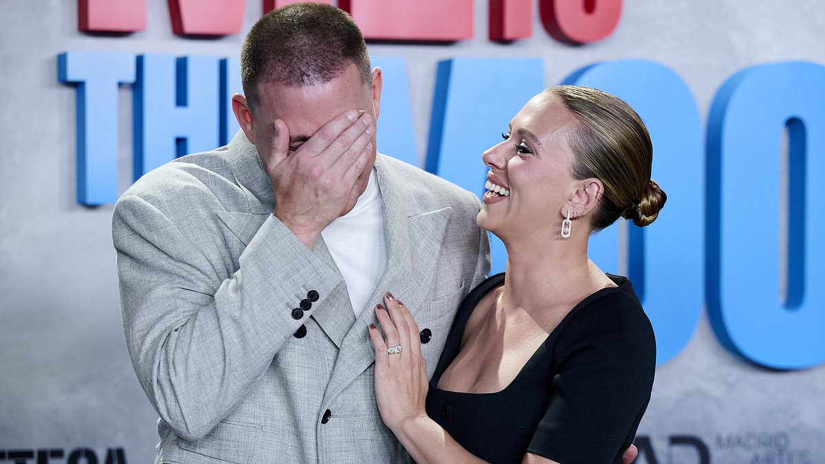 Scarlett Johansson and Channing Tatum Leave Madrid in Stitches with Their Red Carpet Laughter at “Fly Me To The Moon” Premiere