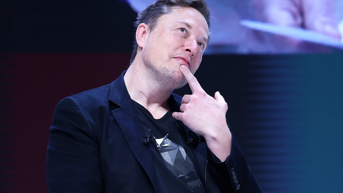 Elon Musk Quietly Supports Donald Trump’s Presidential Bid with Significant Donation to America PAC Amid Rising Criticism of Biden