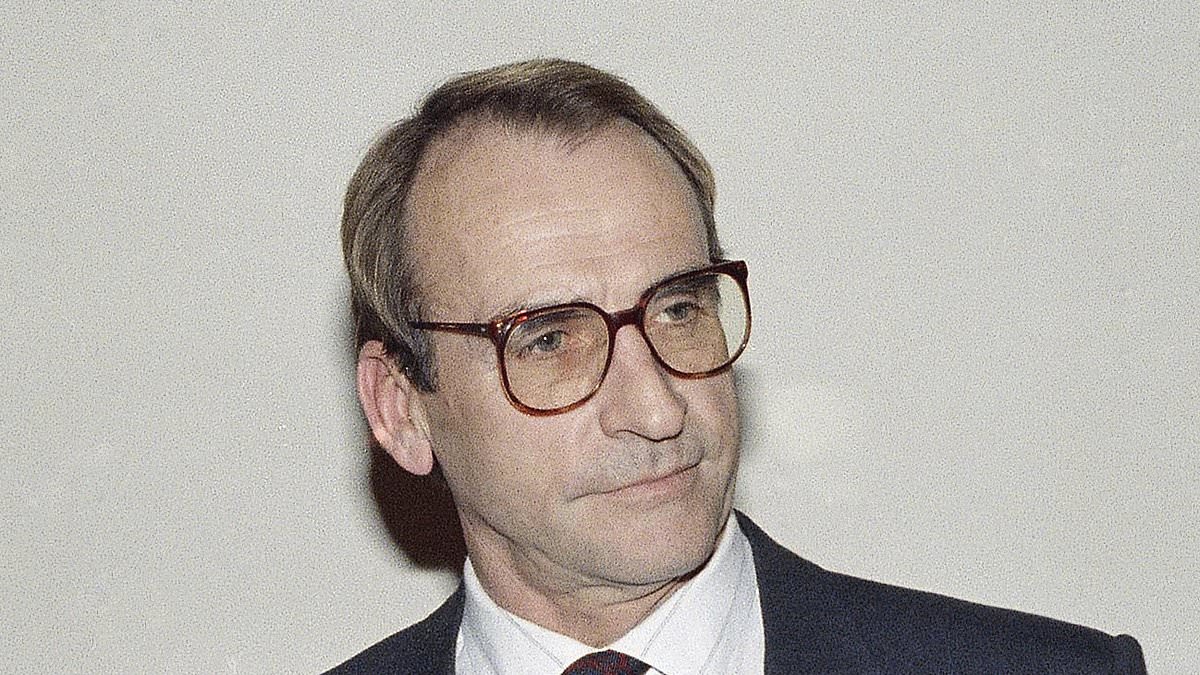 Beloved TV Icon James B. Sikking, Known for Hill Street Blues and Doogie Howser, M.D., Dies Surrounded by Family in Los Angeles