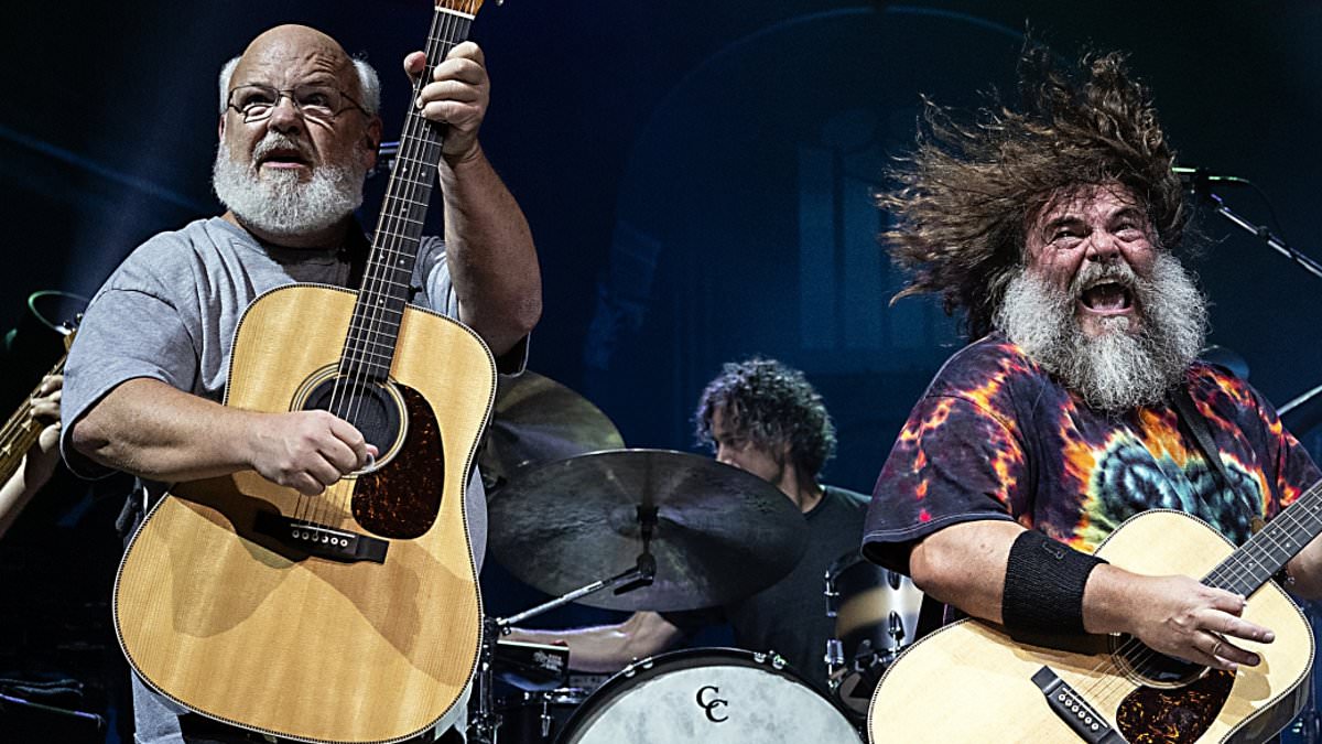 Jack Black Takes Drastic Action, Ends Tenacious D’s Tour Amid Controversy Over Bandmate’s Trump Joke in Sydney