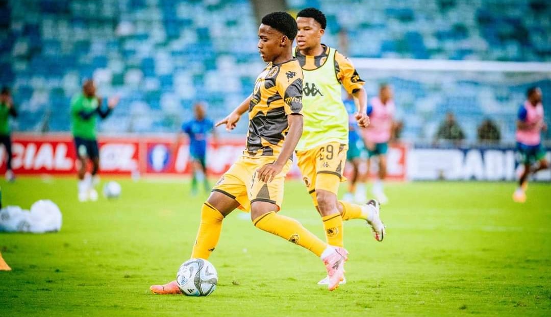 Kaizer Chiefs’ Rising Star Mfundo Vilakazi Embraces Intense Three-Times-Daily Training Regimen Under New Coach Nasreddine Nabi in Turkey